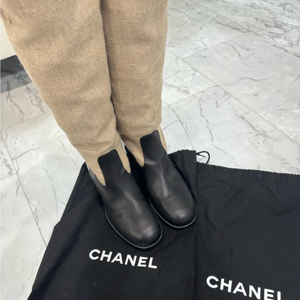 Chanel original boots no box size 39
